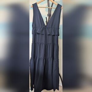 Sage the Label navy blue tiered midi dress - size L